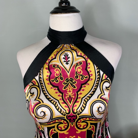 Halter top - Picture 3 of 5